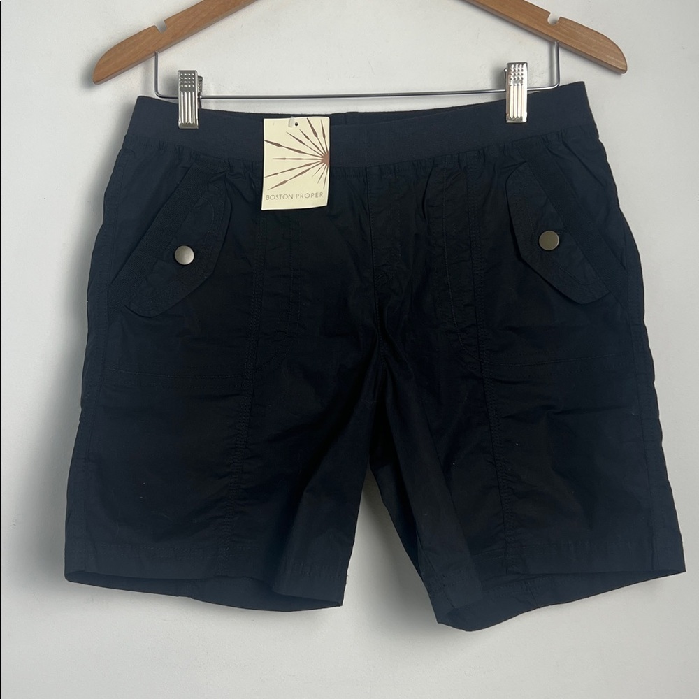 NEW Boston Proper Size 8 Black So Easy Cotton Blend Cargo Shorts